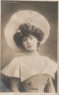 RE 16- FOLIES BERGERES - PORTRAIT D' ARTISTE FEMME - LEFEVRE   - 2 SCANS - Entertainers