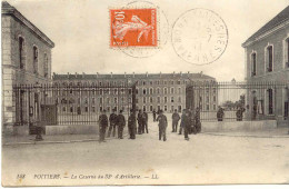 CPA -POITIERS - CASERNE DU 33ème ARTILLERIE - Poitiers