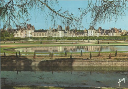 Château De Fontainebleau - Le Parc Et Le Château - Flamme Datée 9-4-84 De Fontainebleau - (P) - Fontainebleau