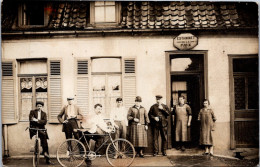 SELECTION -  MARQUETTE LES LILLE  -  CARTE PHOTO - Hameau De Gibraltar Estaminet De La Paix . - Autres & Non Classés