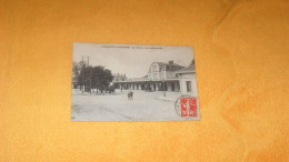 CARTE POSTALE ANCIENNE CIRCULEE DE 1911../ CHALONS SUR MARNE.- LA GARE VUE EXTERIEURE...CACHETS + TIMBRE - Châlons-sur-Marne