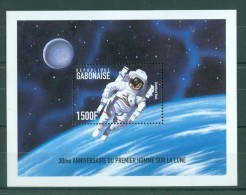 Gabon - 1999 Moon Landing Block (2) MNH__(TH-9649) - Gabon