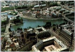 PARIS. - L'Île De La Cité Et Notre Dame. Vue Aérienne.   Non Circulée - Die Seine Und Ihre Ufer