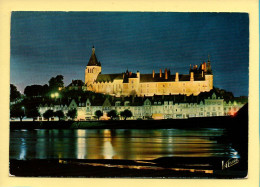 45. GIEN – Vue De Nuit Sur Le Quai Lenoir / Le Château (voir Scan Recto/verso) - Gien