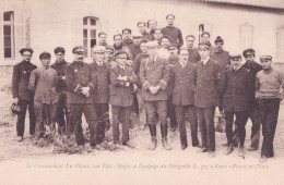 83-CUERS-PIERREFEU- LE COMMANDANT DU PLESSIS, SON ETAT-MAJOR ET EQUIPAGE DU DIRIGEABLE L 72 A CUERS-PIERREFEU - Cuers