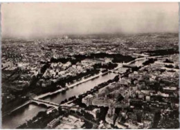 PARIS. -  Vue Panoramique Prise De La Tour Eiffel Sur La Seine Et La Butte Montmartre.       Non Circulée - Multi-vues, Vues Panoramiques