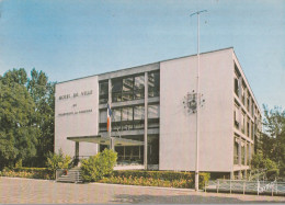 VILLENEUVE LA GARENNE. -  L'Hôtel De Ville. CPM - Villeneuve La Garenne