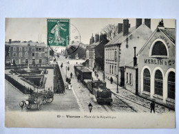 CPA Vierzon - Le Train Place De La République - 1910. TBE - Vierzon