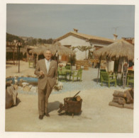 PHOTO ORIGINALE AL 2 - FORMAT 8.8 X 8.8 - ALPES MARITIMES - ANTIBES - JUAN LES PINS - GOLFE JUAN - LES PAILLOTTES - 1970 - Places