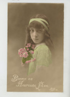 ENFANTS - LITTLE GIRL - MAEDCHEN - Jolie Carte Fantaisie Fillette Et Fleurs - Portraits