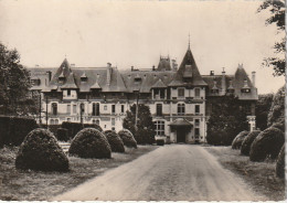 TE 1-(60) PENSIONNAT DU SACRE COEUR - MONT VILLARGENNE - FACADE EST - 2 SCANS - Gouvieux