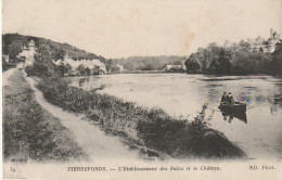 TE 1-(60) PIERREFONDS - L' ETABLISSEMENT DES BAINS ET LE CHATEAU - CANOTEUR - 2 SCANS - Pierrefonds