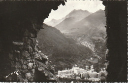 TE 14 -(65) CAUTERETS - VUE GENERALE DEPUIS LES BAINS ROMAINS - 2 SCANS - Cauterets