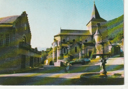 TE 15-(65) CADEAC LES BAINS - EGLISE ET FONTAINE - 2 SCANS - Altri & Non Classificati