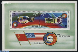 Bhutan 1975 Apollo-Soyuz S/s, Mint NH, Transport - Space Exploration - Bhutan