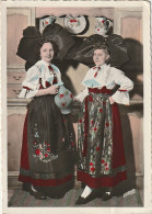 TE 19- COSTUMES ALSACIENS -FEMMES AVEC COIFFE ( NOEUD ) NOIRE - FAIENCE - EDIT . DE L' EUROPE PIERRON , SARREGUEMINES  - Costumes