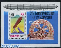 Bhutan 1978 Zeppelin S/s, Mint NH, Transport - Zeppelins - Zeppelin