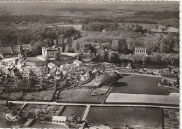 TE 24-(72) MONTFORT LE ROTROU - LE CHATEAU ET LE HARAS - VUE AERIENNE - 2 SCANS - Autres & Non Classés