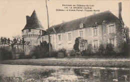 TE 24-(72) ENVIRONS DE CHATEAU DU LOIR - LA BRUERE - CHATEAU LE GRAND PERRET ( FACADE NORD ) - 2 SCANS - Autres & Non Classés