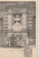 UR 7-(76) ROUEN - FONTAINE LOUIS BOUILHET - ENFANTS - 2 SCANS - Rouen