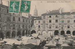 UR 18-(82) MONTAUBAN - LA PLACE NATIONALE  - MARCHE - ETALS ( BOUCHERIE TOULOUSAINE VICTOR )- 2 SCANS - Montauban