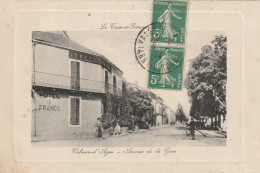 UR 19-(82) VALENCE D' AGEN - AVENUE DE LA GARE - HOTEL DE FRANCE - ANIMATION  - 2 SCANS - Valence