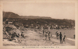 VE 1-(83) LE LAVANDOU - LA PLAGE ET LES BAINS - BAIGNEURS - 2 SCANS - Le Lavandou