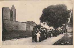 VE 4-(85) MARIAGE NOIRMOUTRIN - MARIES ET CORTEGE - 2 SCANS - Noirmoutier