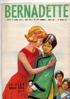 Bernadette N°94 La Xe Journée Mondiale Des Lépreux - La Première Reine De France - Pour Poupée Chaussons Et Bonnet - Bernadette