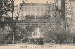 VE 17-(92) COURBEVOIE - LE CHATEAU DE BECON - VUE INTERIEURE - 2 SCANS - Courbevoie