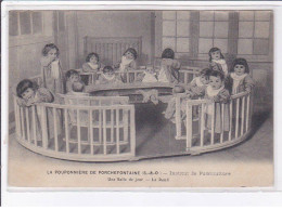 PORCHEFONTAINE: La Pouponnière, Institut De Puériculture, Une Salle De Jour, Le Rond - état - Other & Unclassified