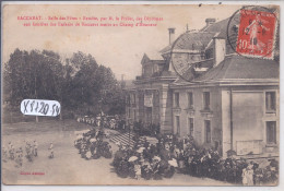 BACCARAT- SALLE DES FETES- REMISE DES DIPLOMES AUX FAMILLES DES ENFANTS DE BACCARAT MORTS AU CHAMP D HONNEUR - Baccarat