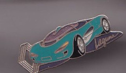 Pin's Renault Laguna Réf 963 - Renault