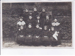 MALESHERBES: école(?), Poupée - Très Bon état - Malesherbes