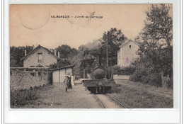 VALMONDOIS : L'arrêt De Carrouge (gare Et Train) - Très Bon état - Valmondois