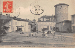 CHARLIEU - Place De L'Abbaye Et Rue Grenelle - état - Charlieu