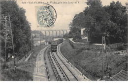 VAL FLEURY - Le Viaduc, Pris De La Gare - Très Bon état - Other & Unclassified