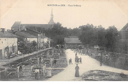 MONTIER EN DER - Place Saint Remy - Très Bon état - Montier-en-Der