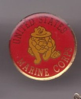 Pin's Marines Corps United States Chien Réf  270 - Army