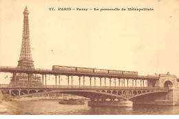 PARIS - Passy - La Passerelle Du Métropolitain - état - Transport Urbain En Surface