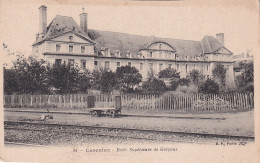 VE Nw-(50) CARENTAN - ECOLE SUPERIEURE DE GARCONS - VOIE FERREE - Carentan