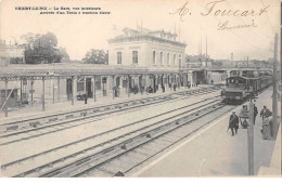 CHOISY LE ROI - La Gare - Arrivée D'un Train à Traction électrique - Très Bon état - Choisy Le Roi