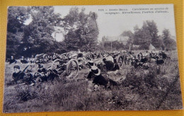 MILITARIA -  ARMEE BELGE - BELGISCH LEGER  - Carabiniers En Service De Campagne - Mitrailleuses En Position D'attente - Manoeuvres