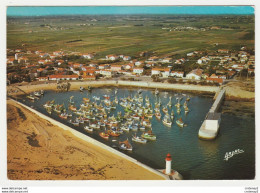 17 ILE D'OLERON N°1019 Au Dessus De La Cotinière En 1978 Nombreux Bateaux De Pêche Phare - Ile D'Oléron