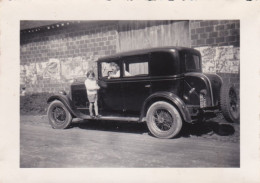 VOITURE CHENARD ET WALKER TYPE Y9 AVEC MALLE ARRIERE CIRCA 1935 - Cars
