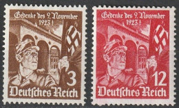 1935 // 598/599 * - Neufs