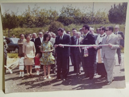 Italia Foto CITTA' SANT'ANGELO (Pescara) Autorità Ministro Natali Inaugurazioni Festeggiamenti 1970. Da Identificare - Europa