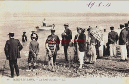 CPA MERS LES BAINS - SOMME - LA SORTIE DU BAIN - Mers Les Bains