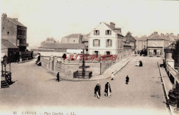 CPA CAYEUX SUR MER - SOMME - PLACE COURBET - Cayeux Sur Mer