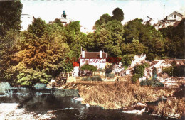 CPSM PARTHENAY - DEUX SEVRES - LES BORDS DU THOUET - Parthenay